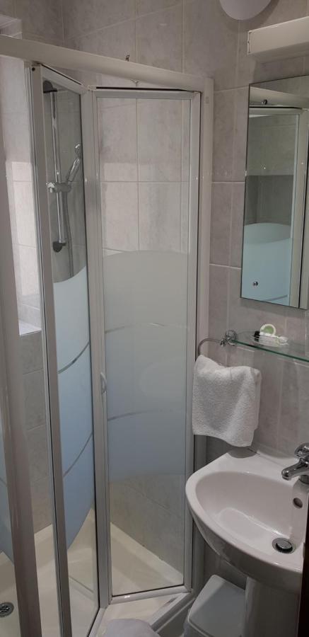 Hotel Milka'S Oksford Zewnętrze zdjęcie